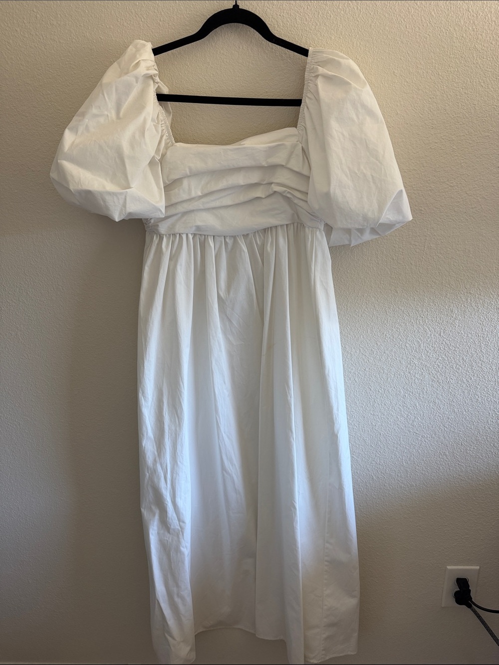 Zara White Puff-Sleeve Maxi Dress